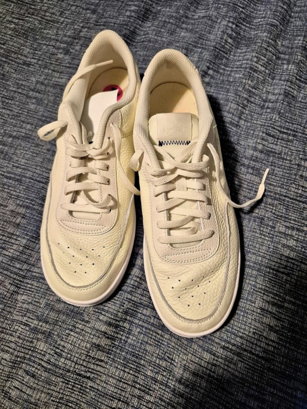 Nike Air Force 1 Low Sneakers in White US 10
